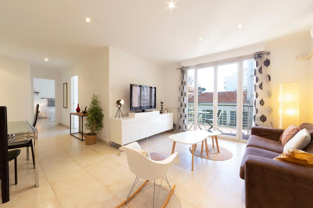 Bnb Renting Bright Design Flat Center Of Antibes Leilighet Eksteriør bilde